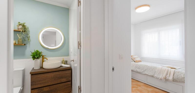 2 bedroom Townhouse for sale