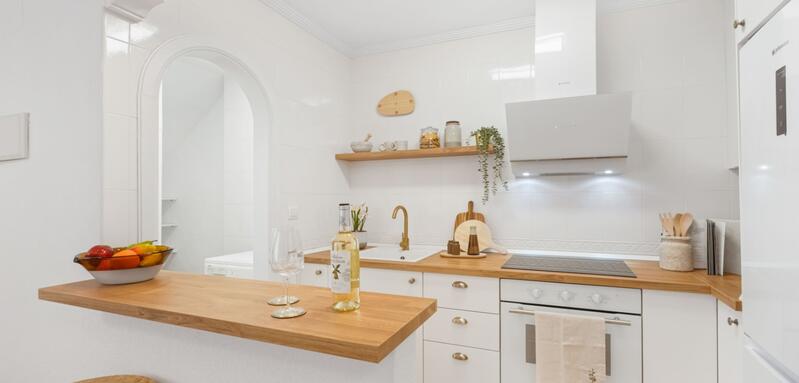 2 bedroom Townhouse for sale