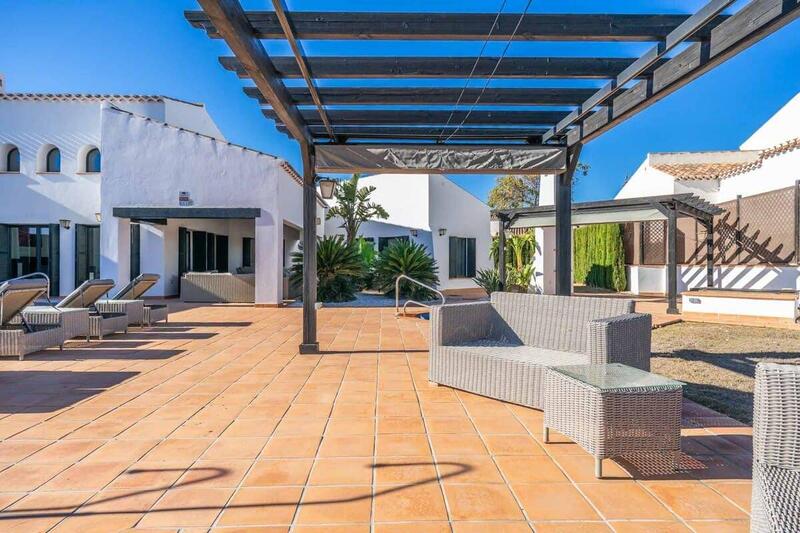 5 bedroom Villa for sale