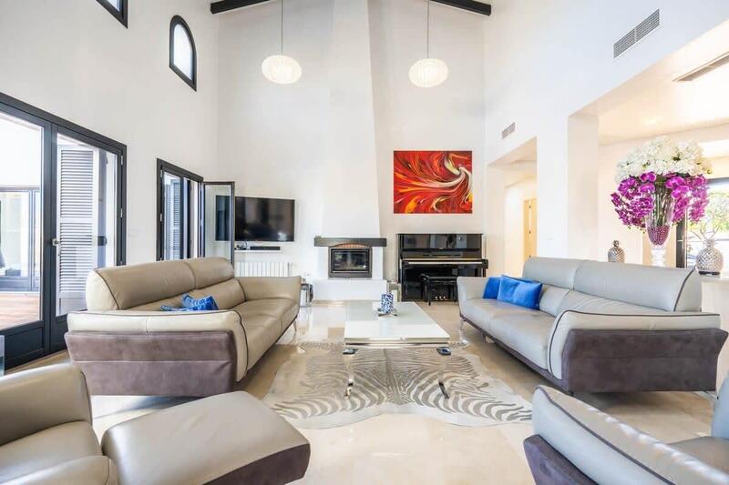 5 bedroom Villa for sale