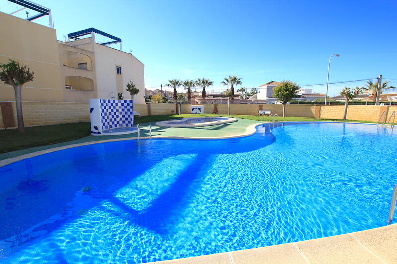 2 bedroom Apartment for sale 2 bedroom Apartment for sale