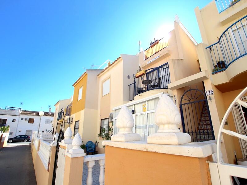 2 bedroom Apartment for sale 2 bedroom Apartment for sale