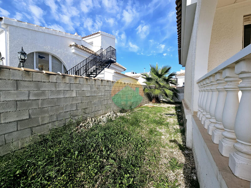 2 chambre Villa à vendre