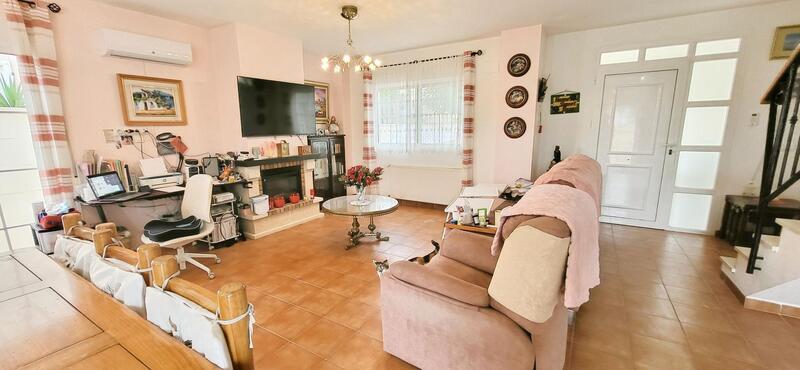 3 bedroom Villa for sale 3 bedroom Villa for sale