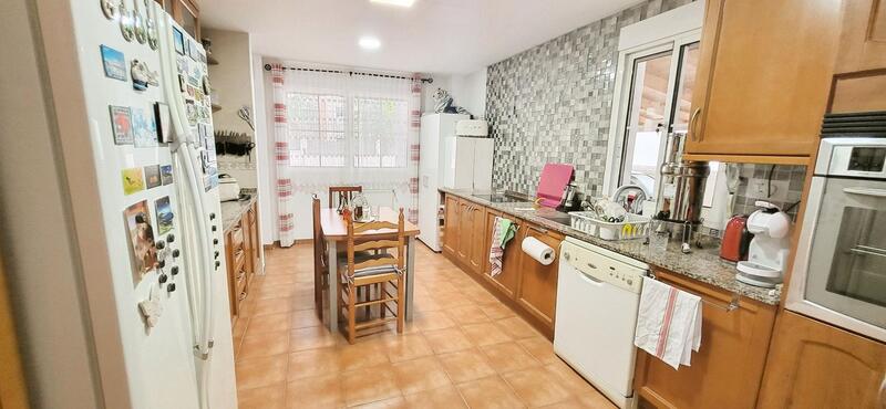 3 bedroom Villa for sale 3 bedroom Villa for sale