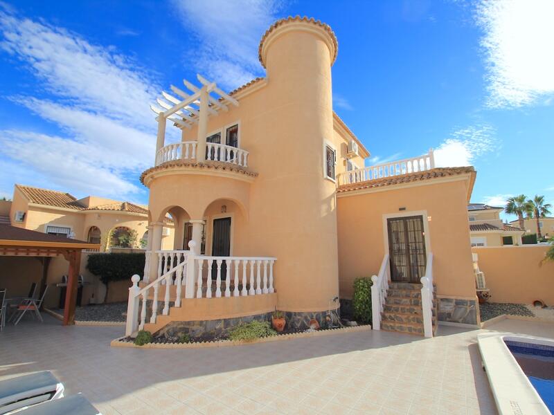 4 chambre Villa à vendre