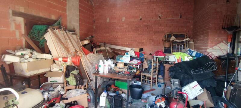 4 slaapkamer Landhuis Te koop 4 slaapkamer Landhuis Te koop