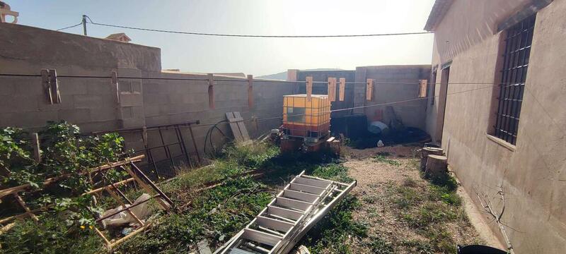 4 slaapkamer Landhuis Te koop 4 slaapkamer Landhuis Te koop