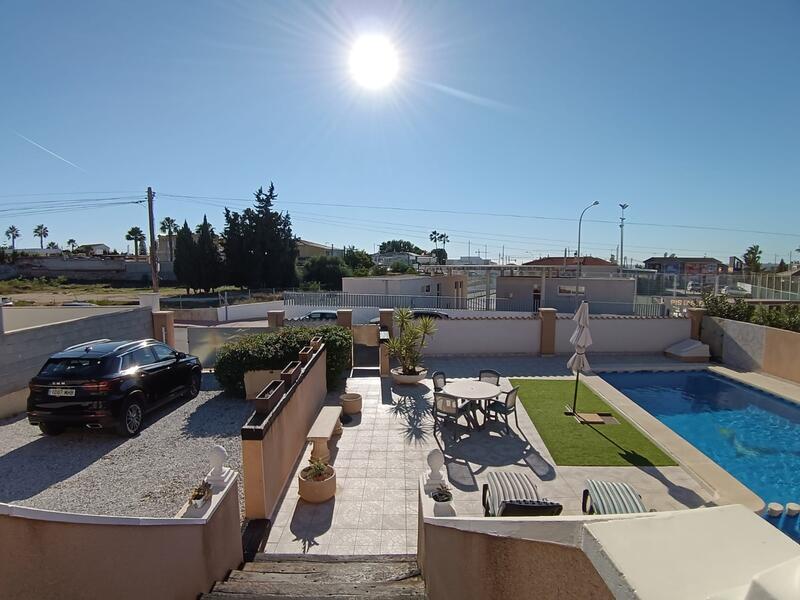 3 slaapkamer Villa Te koop