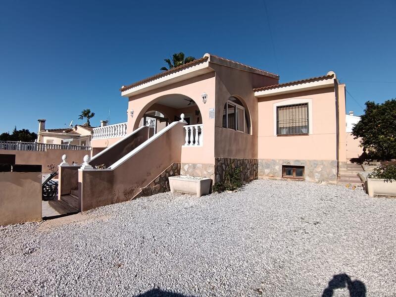 3 slaapkamer Villa Te koop