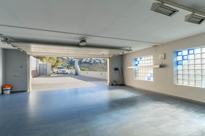 4 slaapkamer Villa Te koop