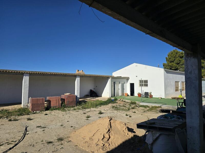 Forretningseiendom til salgs