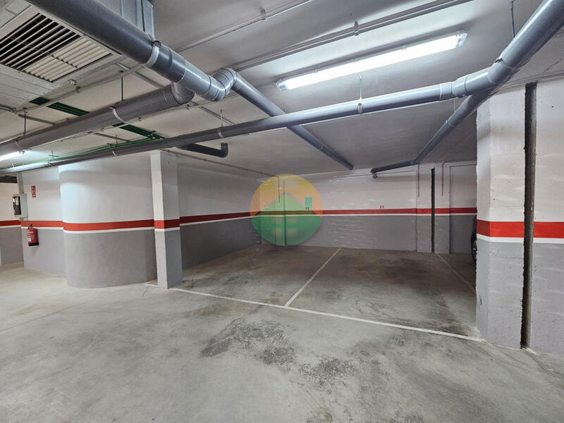 1 slaapkamer Appartement Te koop 1 slaapkamer Appartement Te koop