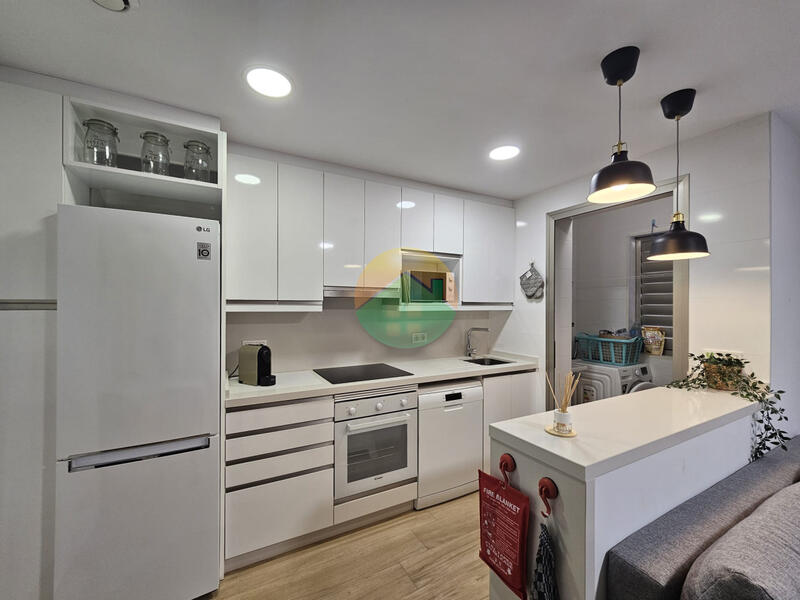 1 slaapkamer Appartement Te koop 1 slaapkamer Appartement Te koop