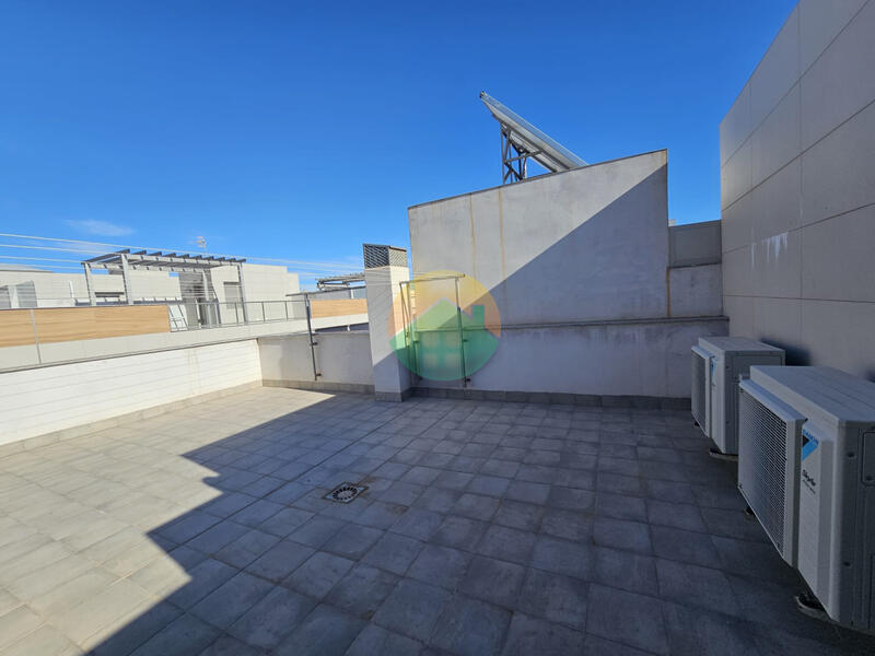 1 slaapkamer Appartement Te koop 1 slaapkamer Appartement Te koop