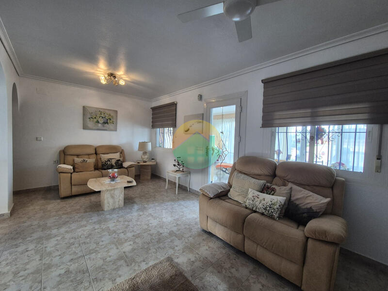 3 bedroom Villa for sale