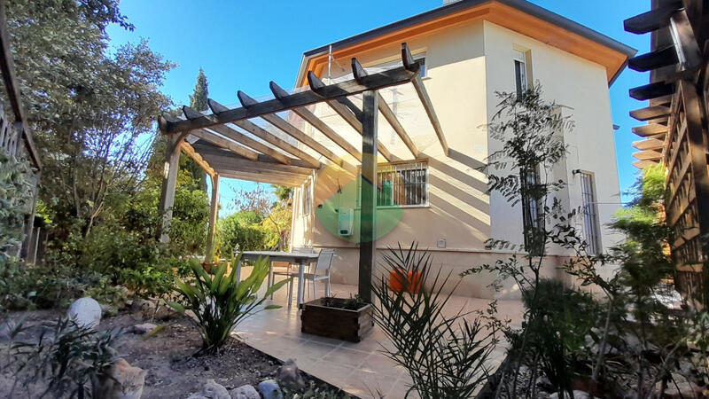 3 soverom Herregård til salgs