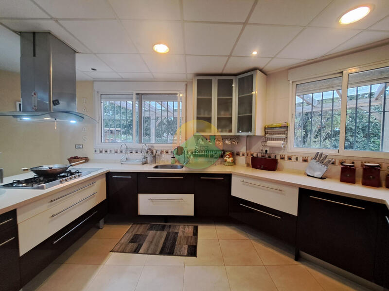 3 soverom Herregård til salgs