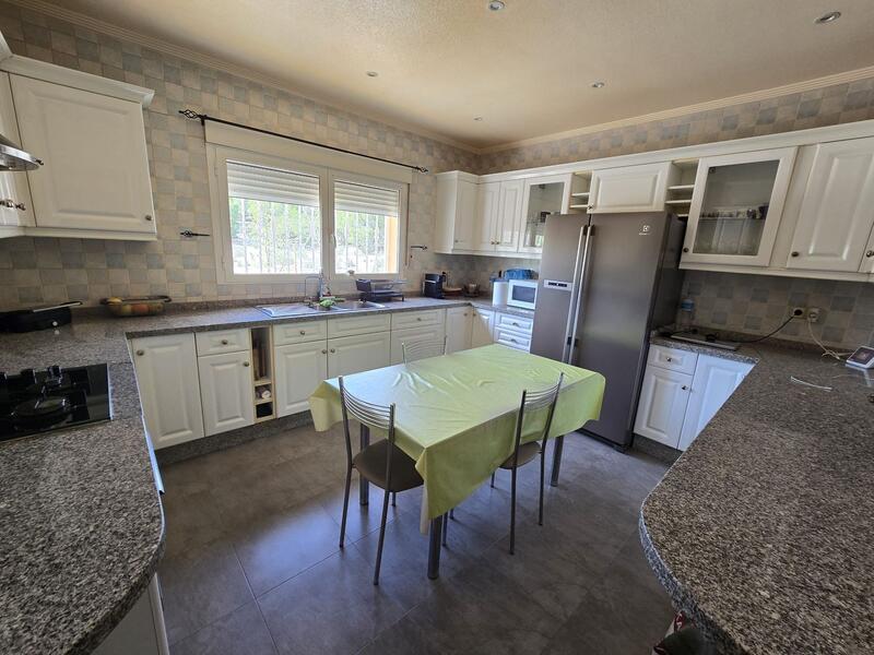 4 bedroom Villa for sale 4 bedroom Villa for sale