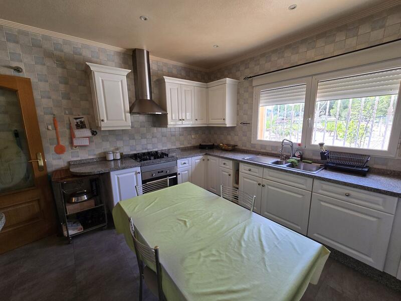 4 bedroom Villa for sale 4 bedroom Villa for sale