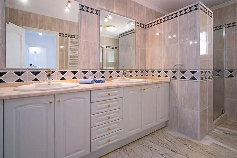 3 Schlafzimmer Villa zu verkaufen