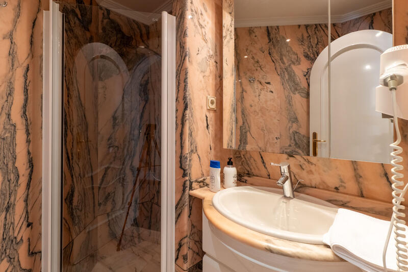 5 Schlafzimmer Villa zu verkaufen