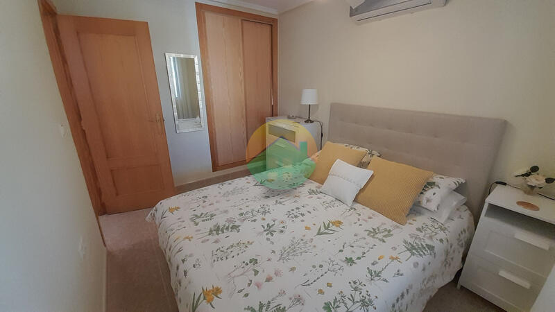 2 Cuarto Villa en venta