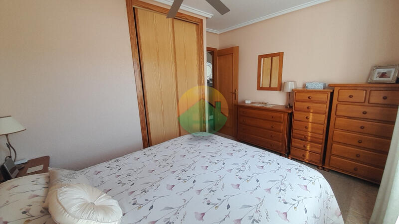 2 Cuarto Villa en venta