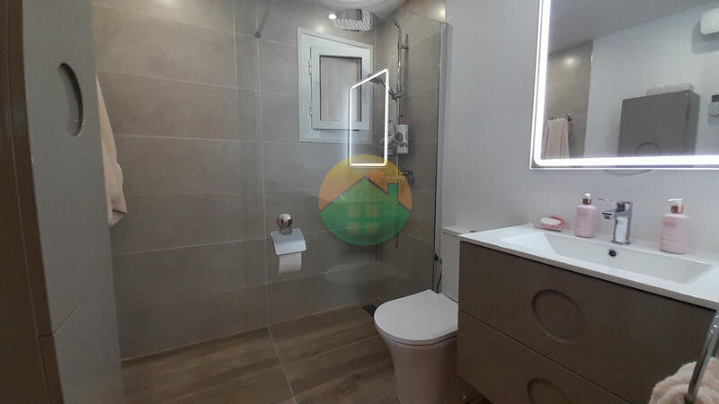 2 Cuarto Villa en venta