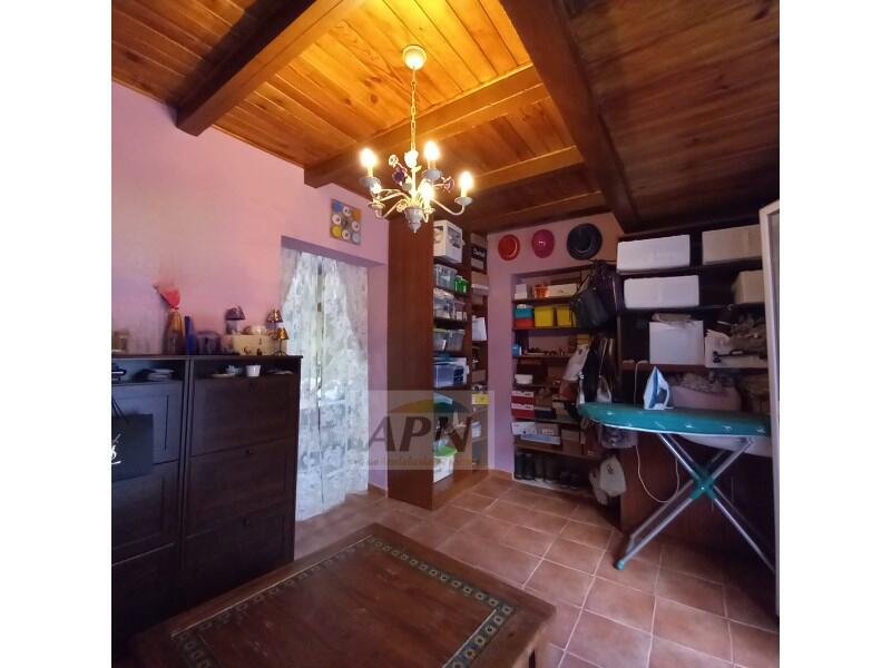 3 Schlafzimmer Landhaus zu verkaufen