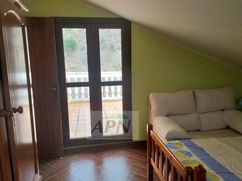 3 soveværelse Landsted til salg