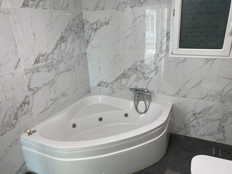 3 sovrum Lägenhet till salu