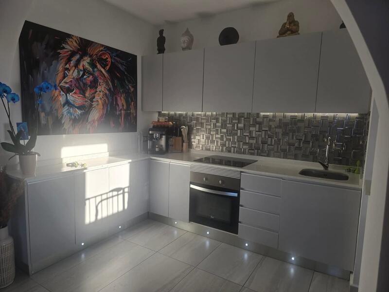 5 slaapkamer Villa Te koop 5 slaapkamer Villa Te koop