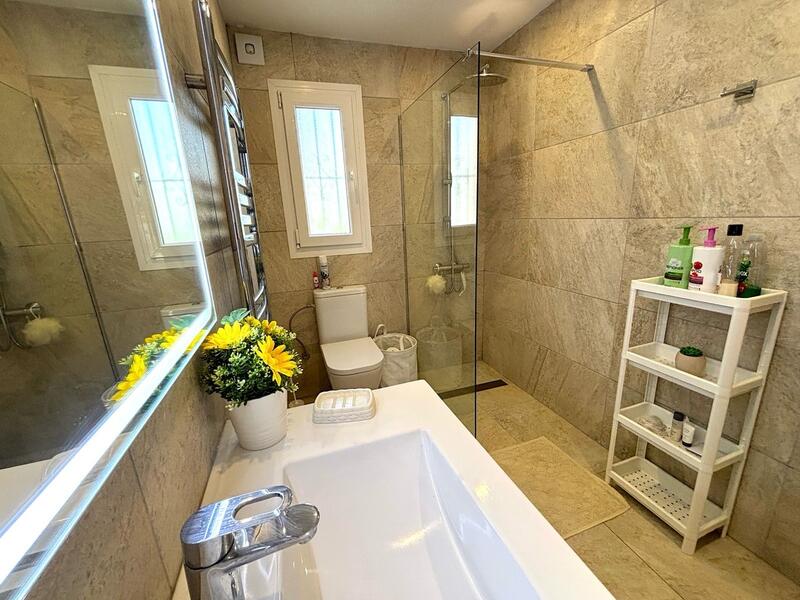 3 slaapkamer Villa Te koop