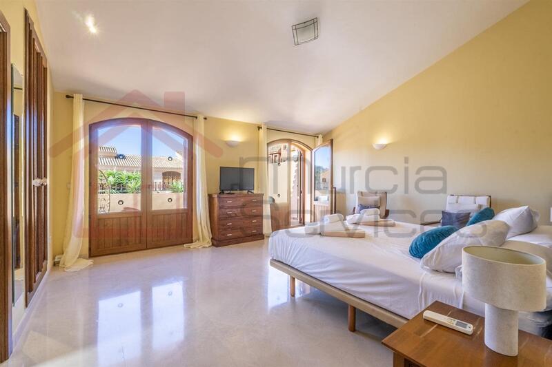 4 chambre Villa à vendre