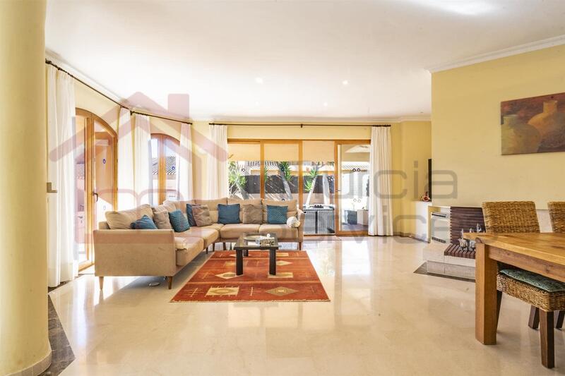 4 chambre Villa à vendre