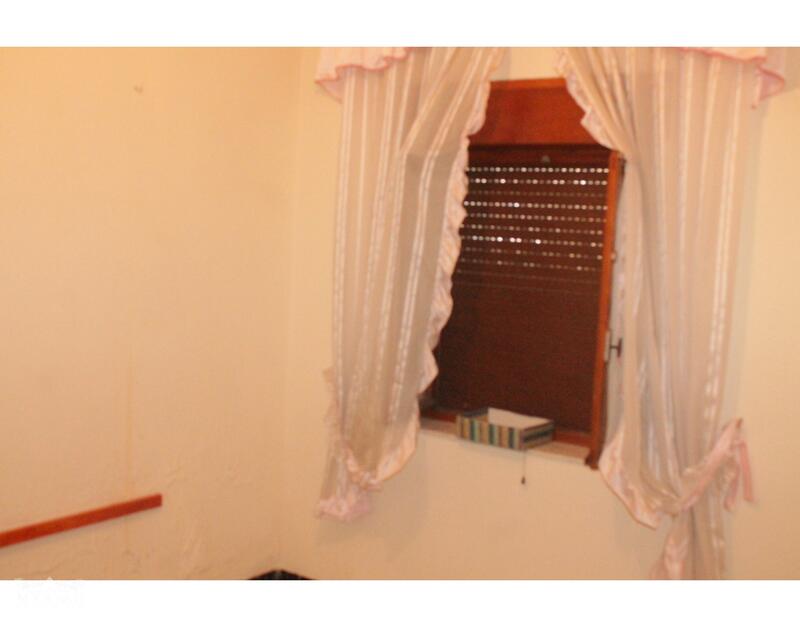 3 soveværelse Byhus til salg 3 soveværelse Byhus til salg