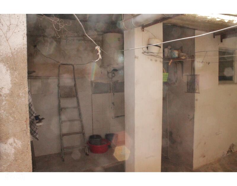 3 soveværelse Byhus til salg 3 soveværelse Byhus til salg