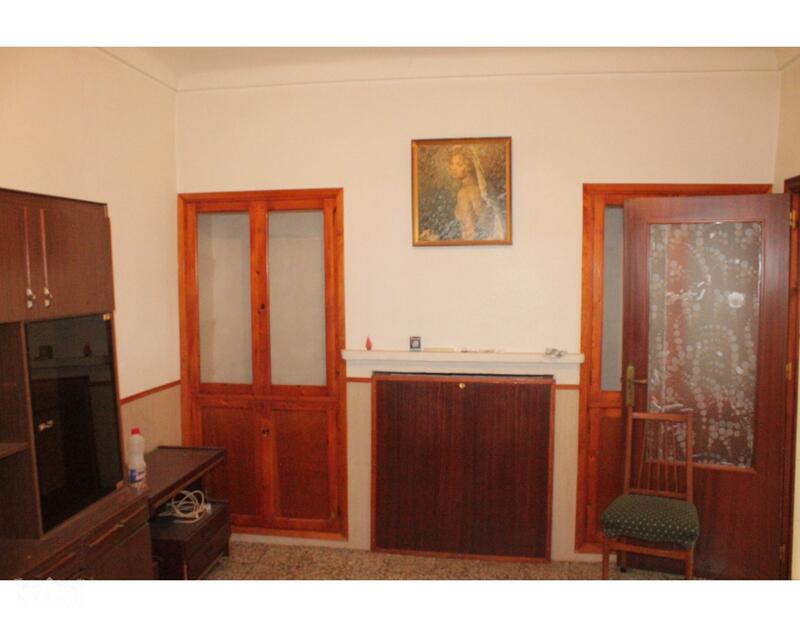 3 soveværelse Byhus til salg 3 soveværelse Byhus til salg