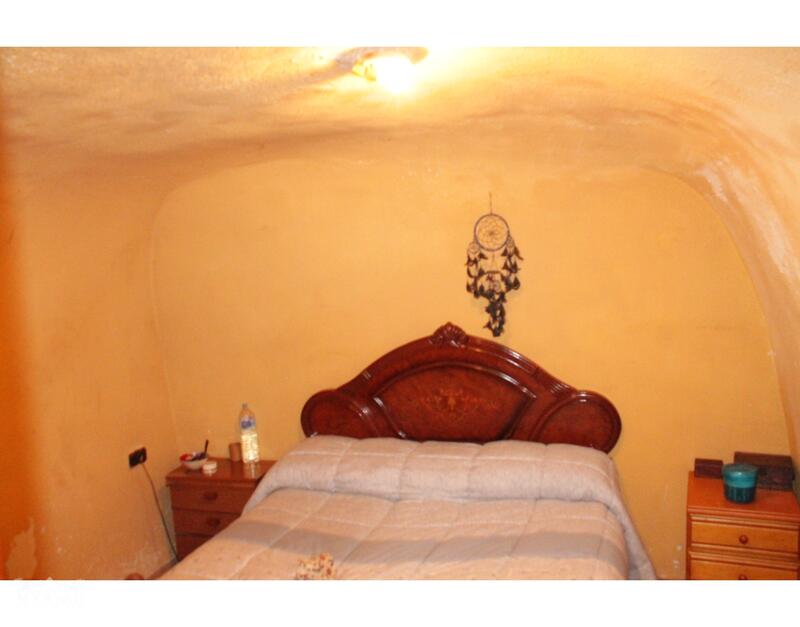 4 bedroom Cave House for sale 4 bedroom Cave House for sale