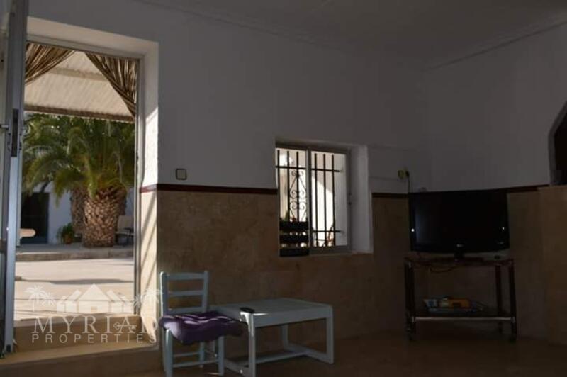 5 bedroom Land for sale