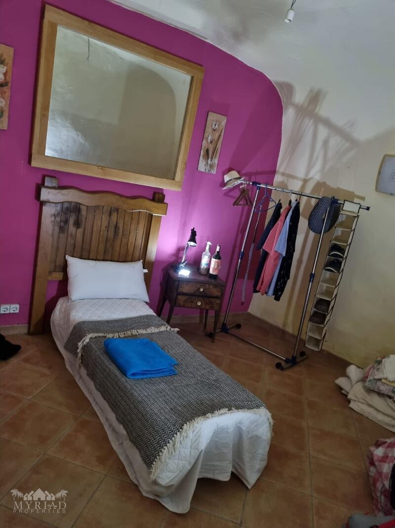 2 bedroom Cave House for sale