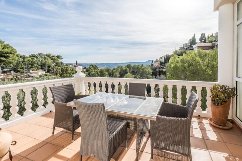 6 Schlafzimmer Villa zu verkaufen 6 Schlafzimmer Villa zu verkaufen