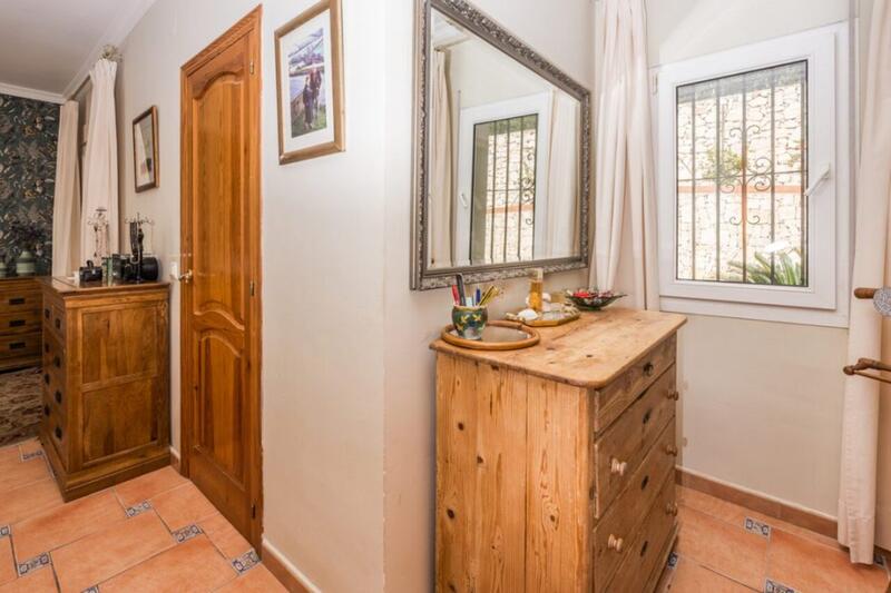 6 Schlafzimmer Villa zu verkaufen 6 Schlafzimmer Villa zu verkaufen