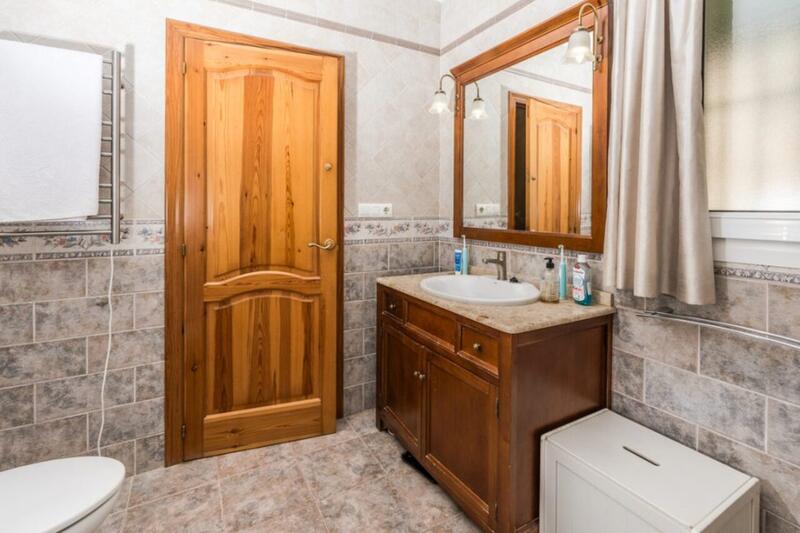 6 Schlafzimmer Villa zu verkaufen 6 Schlafzimmer Villa zu verkaufen