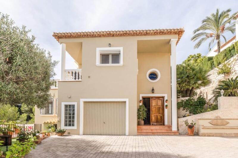 6 Schlafzimmer Villa zu verkaufen 6 Schlafzimmer Villa zu verkaufen