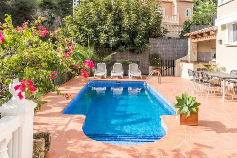 6 Schlafzimmer Villa zu verkaufen 6 Schlafzimmer Villa zu verkaufen