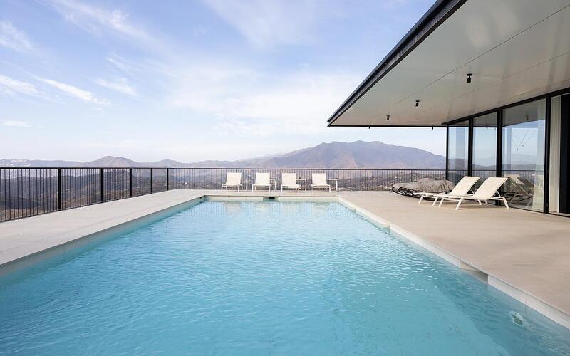 4 Schlafzimmer Villa zu verkaufen 4 Schlafzimmer Villa zu verkaufen