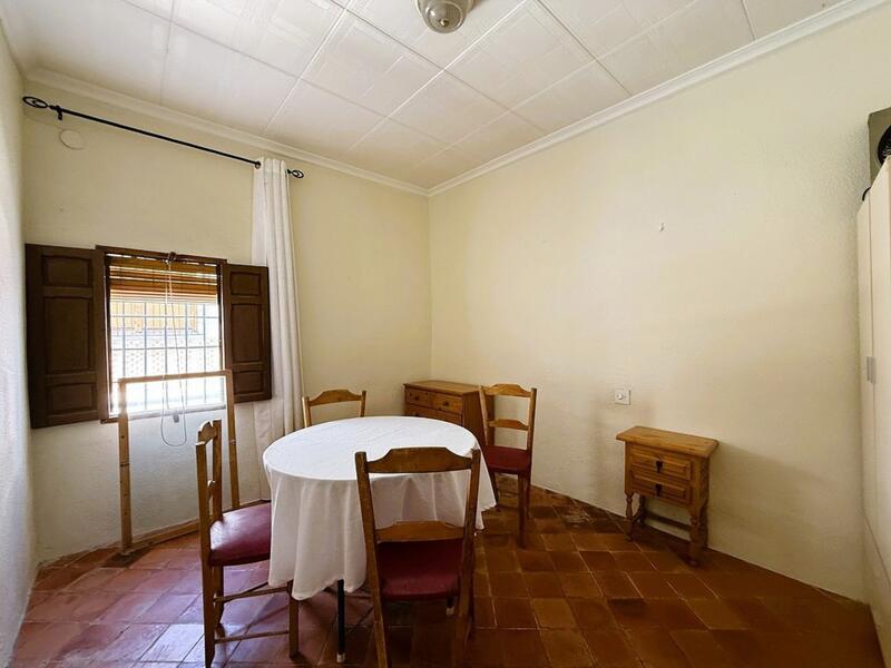 3 bedroom Townhouse for sale 3 bedroom Townhouse for sale