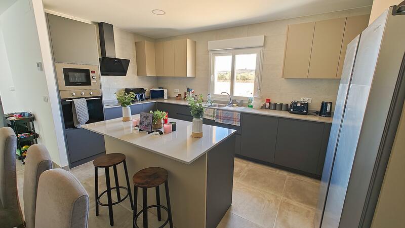 4 bedroom Villa for sale